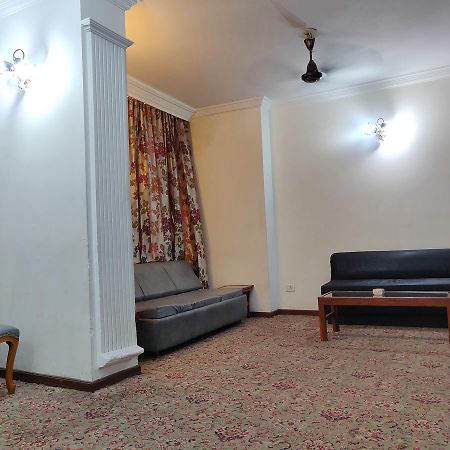 Hotel Premier Jammu Extérieur photo