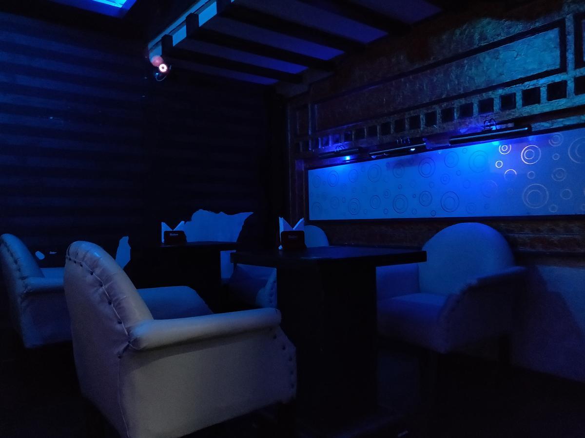 Hotel Premier Jammu Extérieur photo