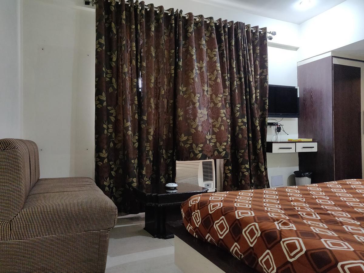 Hotel Premier Jammu Extérieur photo