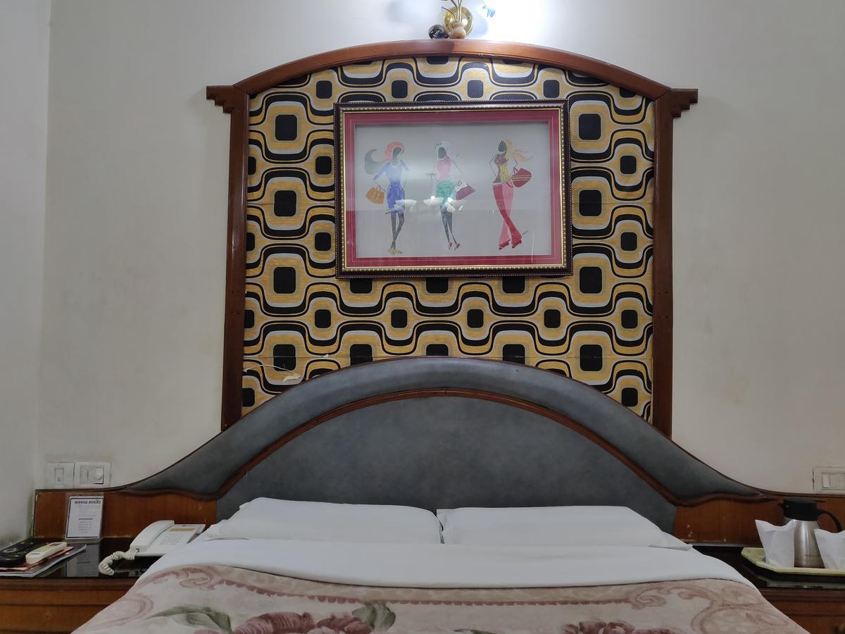 Hotel Premier Jammu Extérieur photo